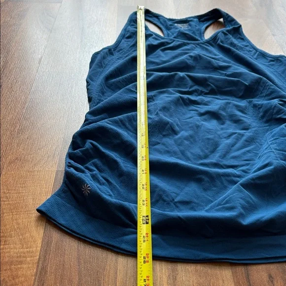 Athleta Woman’s Size M Deep Blue Racerback Athletic Tank - Picture 7 of 8